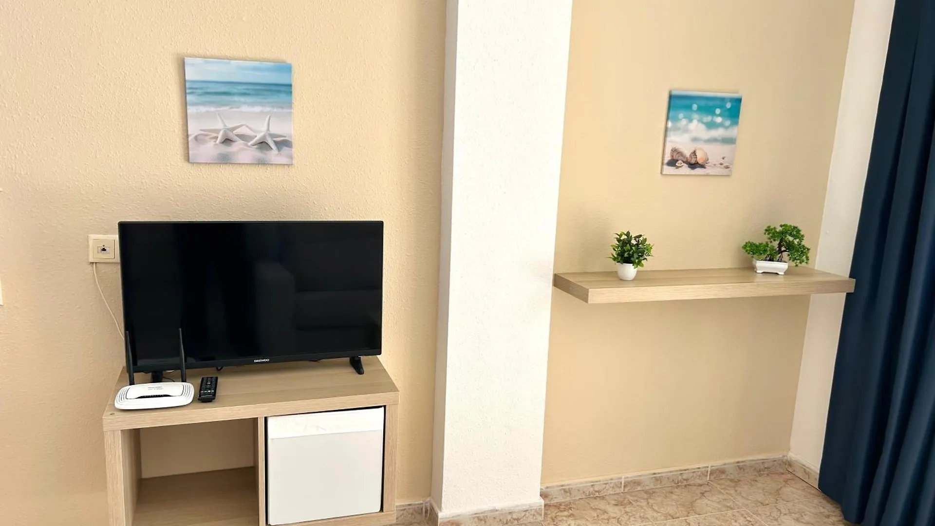 Kesito Family Apartments 滨海略雷特